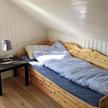 Three-bedroom Holiday In 5 Casa vacanze