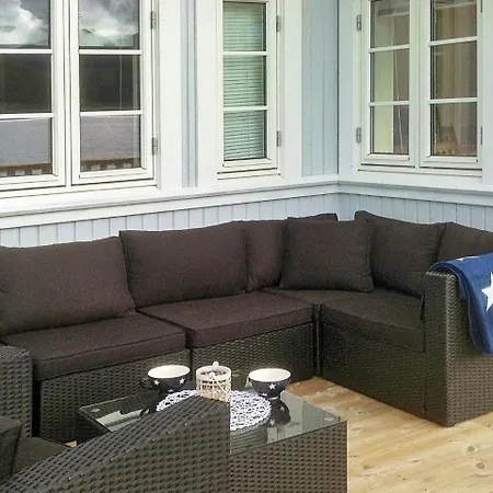 Casa vacanze Three-bedroom Holiday In 5 Laukvik